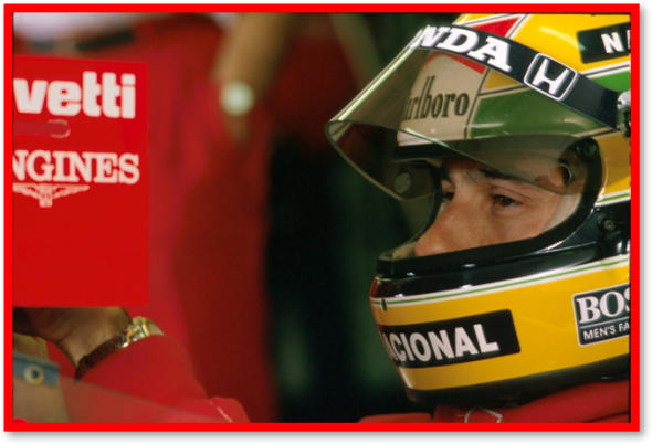  Les légendes ne meurent jamais : En 1981, lorsque la feue légende de Formule 1 a commencé à compétir en Europe, il a remporté le championnat anglais de Formule 1600. Silva est un nom très courant au Brésil. Afin d’éviter toute erreur sur son identité, Senna a décidé d’utiliser le nom de jeune fille de sa mère, « Senna ». Photo Credit: 89SM_017 Fotógrafo Norio Koike 