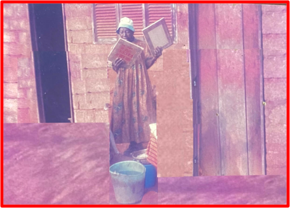 Feu Grand-mère Ntaãchoua photographiée chez elle à Bangangté (à l’Ouest du Cameroun) il y a des décennies. Mère de la défunte reine de Fetba (un village de l'Ouest du Cameroun.) Avec de l'eau du robinet propre et potable prête à cuisiner. Comme précédemment publié dans l'un de nos articles à succès, le Cameroun ne correspond généralement pas au stéréotype de la guerre sans fin et de la famine extrême. Même si le coût de la vie a augmenté de nos jours comme dans tous les pays du monde entier. “ La journée de la femme est une journée spéciale, car elle commémore les êtres spéciaux que sont les femmes. Je crois que les femmes sont l’essence même de la vie : car elles portent en elles la vie (grossesse) et donnent la vie (l’accouchement). Ce sont par conséquent des personnes qui devraient être respectées, affectionnées et aimées toute l’année.’’ Orchidée Wafo le 7 mars 2022. The Bridge MAG. Image