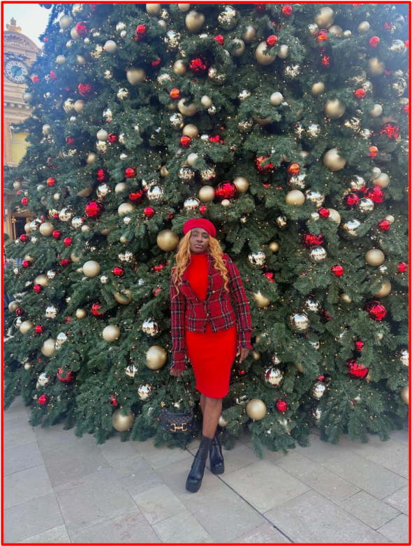 Comprendre que vous ne pouvez pas vous offrir une tasse à café en diamant naturel de qualité exceptionnelle ne vous rend ni moins méritant (e) ni moins digne d’en posséder. Cela signifie tout simplement que vous avez assez de hauteur, assez d’ingéniosité et de capacité morale d’apprécier votre expresso dans une tasse classique avec un couvert classique. De comprendre que ce n'est pas si grave d’en faire un drame, que l’essentiel est ailleurs et que vous pouvez vous en passer. Si vous n'êtes pas capable de banaliser le lux insolent même si vous le méritez, Notre éditorial trouve un peu effrayant à exprimer ou à décrire les efforts que vous pourriez déployer : les actes que vous pouvez poser, où le prix que vous êtes prêt (e) à payer où le seuil jusqu’où vous êtes prêt (e) à aller pour vous compromettre, afin d’obtenir cette tasse à café en diamant naturel de qualité exceptionnelle. The Bridge MAG. Image 